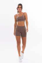Conjunto Feminino Fitness Básico Shorts e Top - Coffe